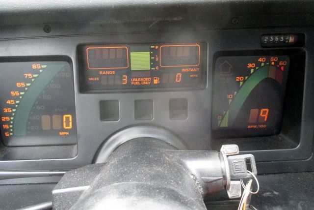 1989 Chevrolet Corvette 2dr Coupe Hatchback - 23006753 - 3