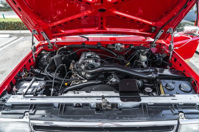 1989 Ford Bronco 2dr Wagon - 22684535 - 25