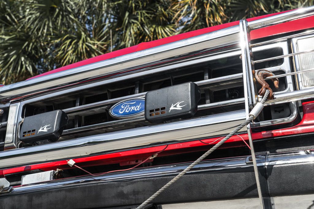 1989 Ford Bronco photo 3