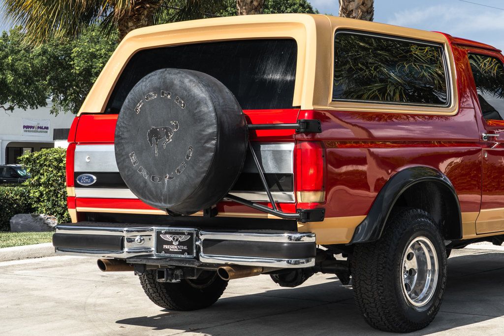 1989 Ford Bronco photo 8