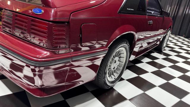 1989 Ford Mustang 2dr Hatchback GT - 22884223 - 21