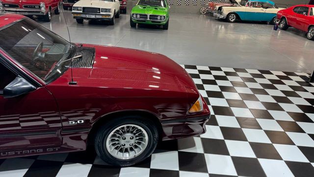 1989 Ford Mustang 2dr Hatchback GT - 22884223 - 24