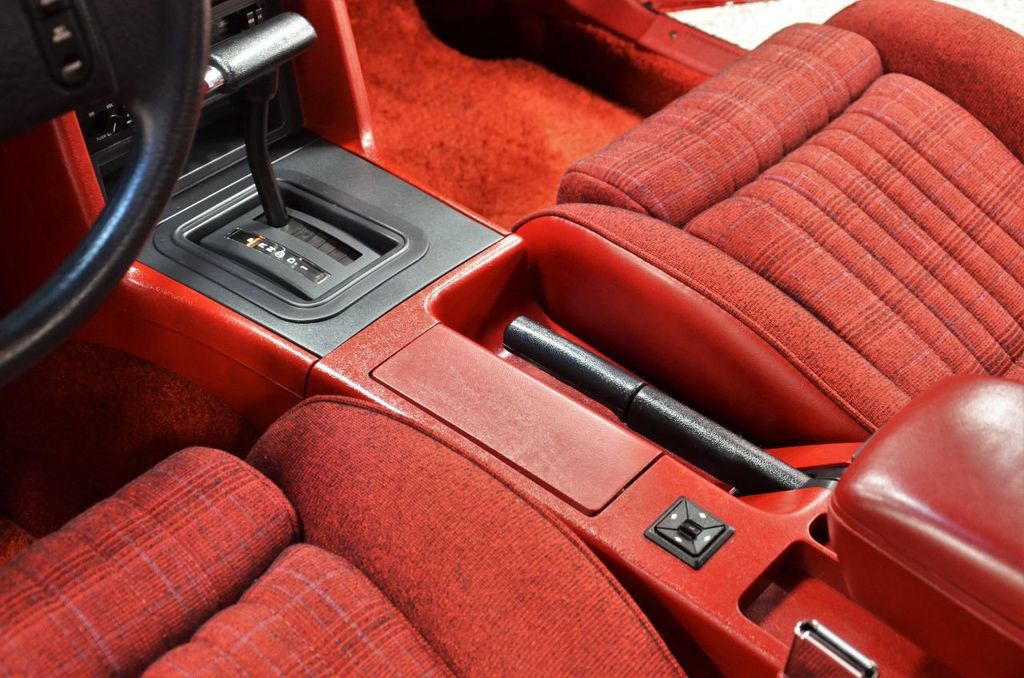 1989 Ford Mustang 2dr Hatchback LX Sport 5.0L - 21793848 - 90