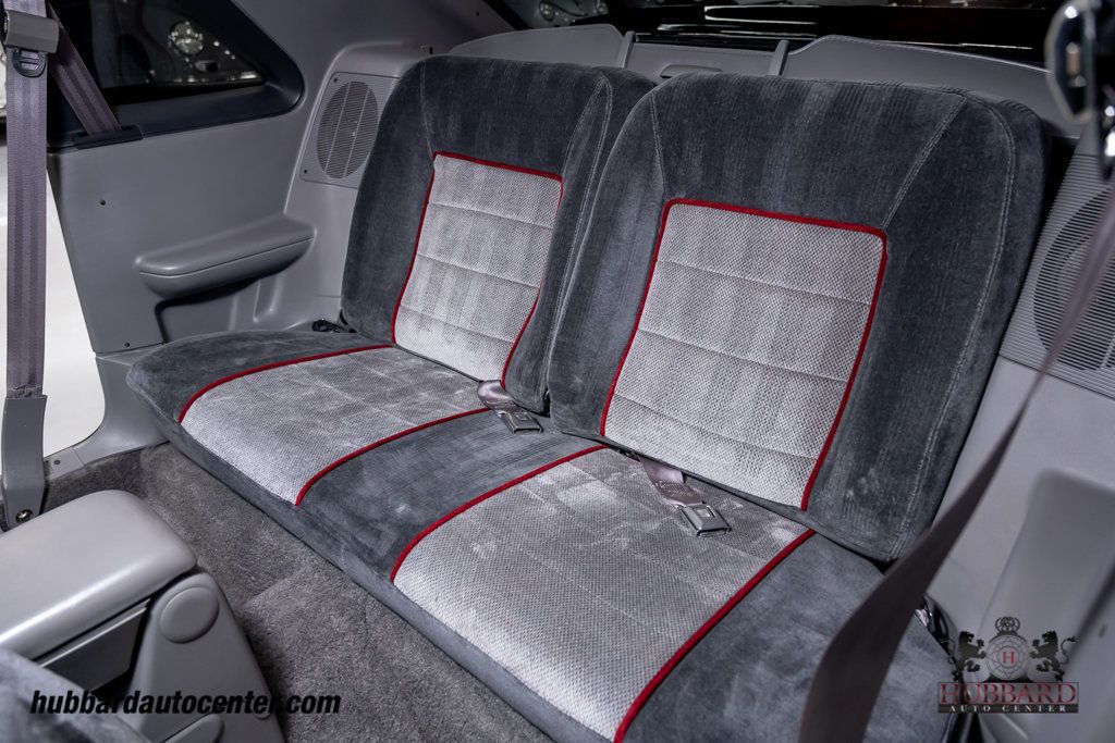 1989 Ford Mustang Rare Saleen Black No Stripe Car - 22910617 - 24