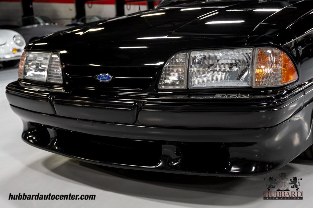 1989 Ford Mustang Rare Saleen Black No Stripe Car - 22910617 - 28