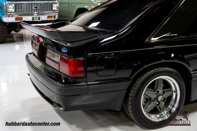 1989 Ford Mustang Rare Saleen Black No Stripe Car - 22910617 - 42