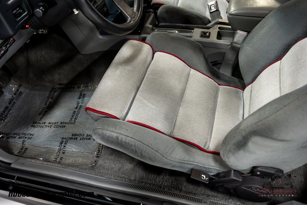 1989 Ford Mustang Rare Saleen Black No Stripe Car - 22910617 - 61