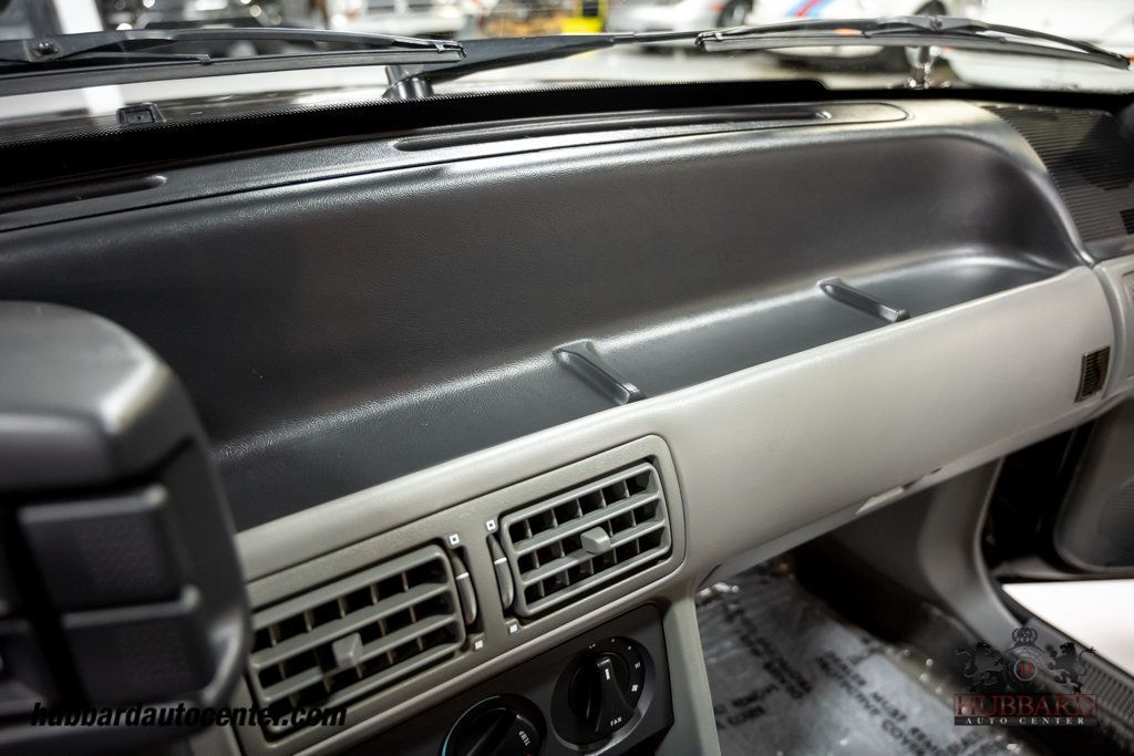 1989 Ford Mustang Rare Saleen Black No Stripe Car - 22910617 - 75