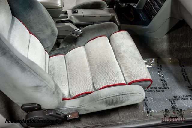 1989 Ford Mustang Rare Saleen Black No Stripe Car - 22910617 - 79