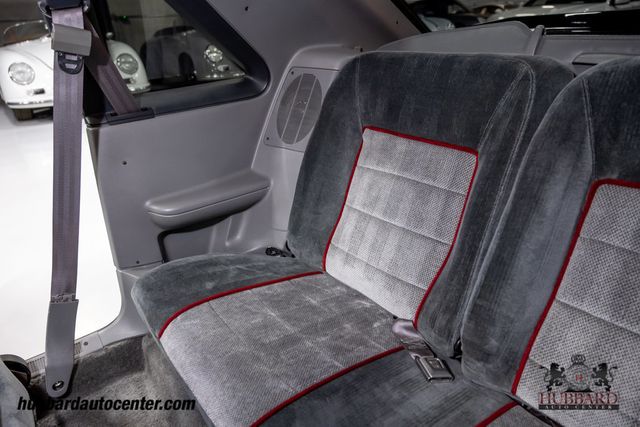 1989 Ford Mustang Rare Saleen Black No Stripe Car - 22910617 - 82