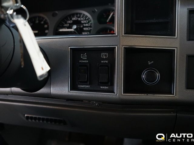 1989 Jeep Cherokee 4dr Wagon Laredo 4WD - 23013480 - 33