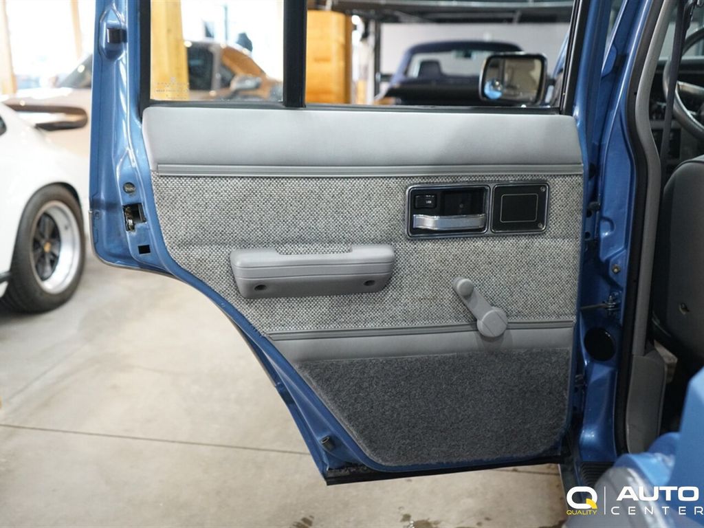 1989 Jeep Cherokee 4dr Wagon Laredo 4WD - 23013480 - 40