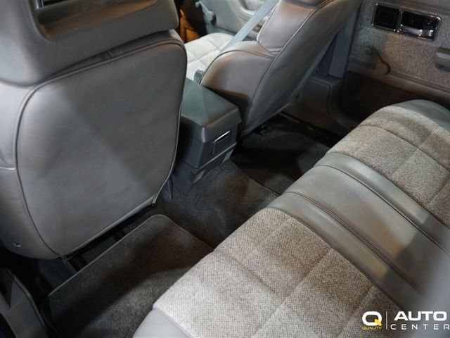 1989 Jeep Cherokee 4dr Wagon Laredo 4WD - 23013480 - 44