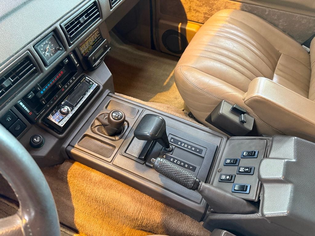 1989 Land Rover Range Rover photo 40