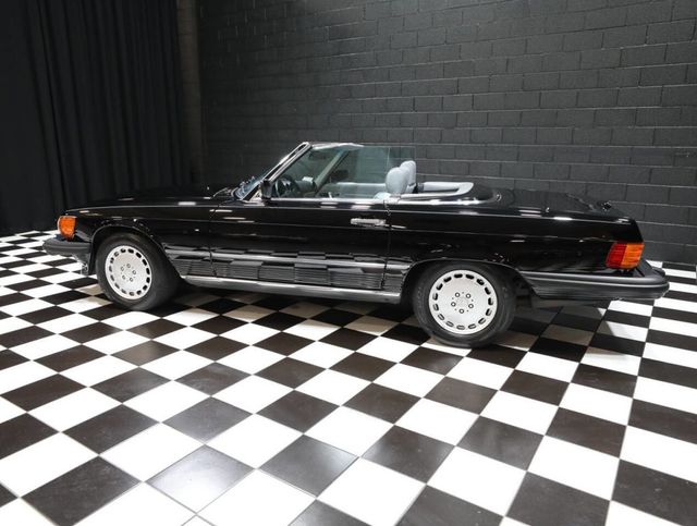1989 Mercedes-Benz 560 Series 560 Series 2dr Coupe 560SL Roadster - 22991756 - 29