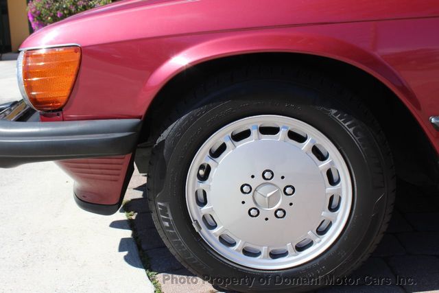 1989 Mercedes-Benz 560 Series Excellent Original Example Of Last Year and only 51,582 Miles  - 21212472 - 13