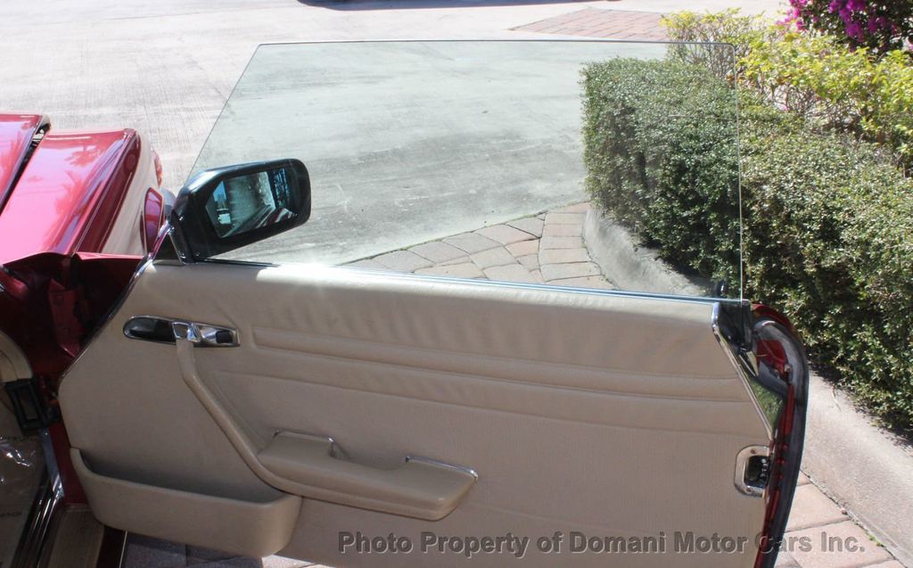 1989 Mercedes Benz 560 photo 18