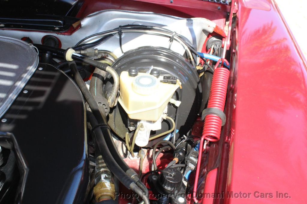 1989 Mercedes Benz 560 photo 26