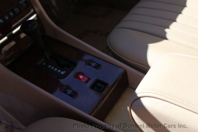 1989 Mercedes-Benz 560 Series Excellent Original Example Of Last Year and only 51,582 Miles  - 21212472 - 47