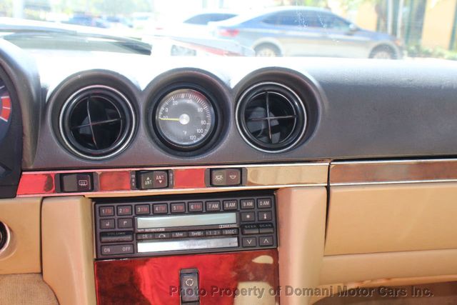 1989 Mercedes-Benz 560 Series Excellent Original Example Of Last Year and only 51,582 Miles  - 21212472 - 8