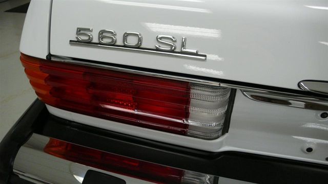 1989 Mercedes-Benz 560 Series SL - 11801471 - 56