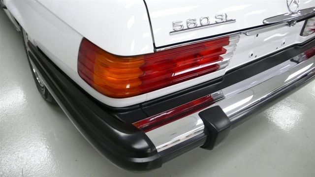 1989 Mercedes-Benz 560 Series SL - 11801471 - 57