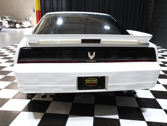 1989 Pontiac Firebird 2dr Coupe Firebird Hatchback - 22991760 - 28