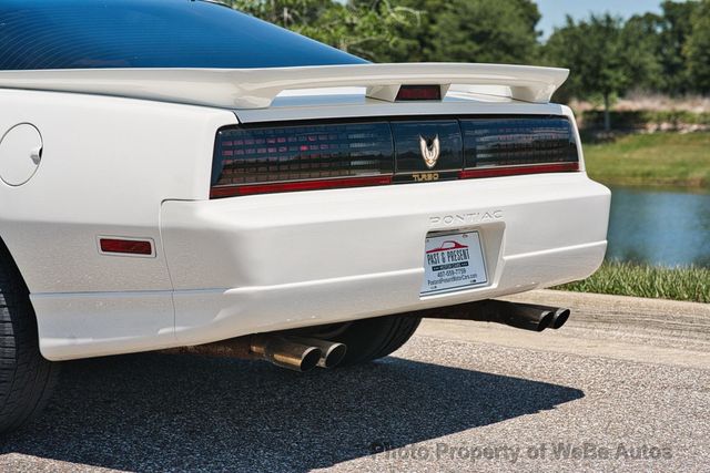 1989 Pontiac Firebird 2dr Coupe Firebird Hatchback - 23029155 - 90