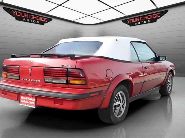 1989 Pontiac Sunbird 2dr Convertible GT - 23008021 - 4
