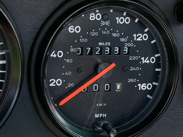 1989 Porsche 911 Cabriolet  - 23053804 - 17