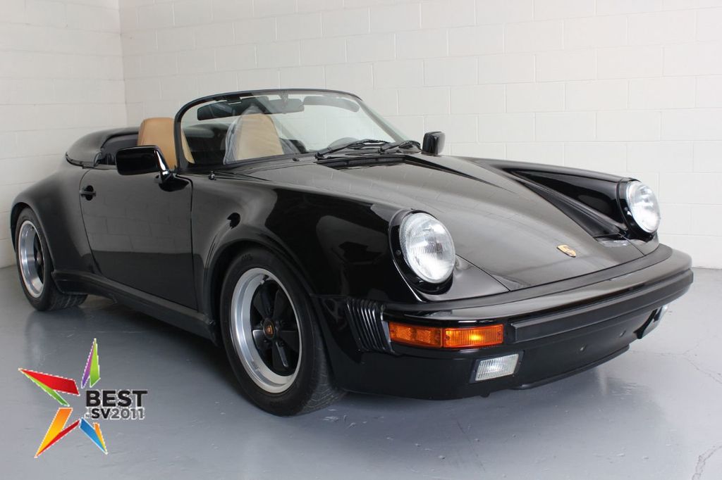 MAXICAMPS Porsche 911 Speedster 1988年 Porsche 911 Speedster (1988) - pictures, information & specs