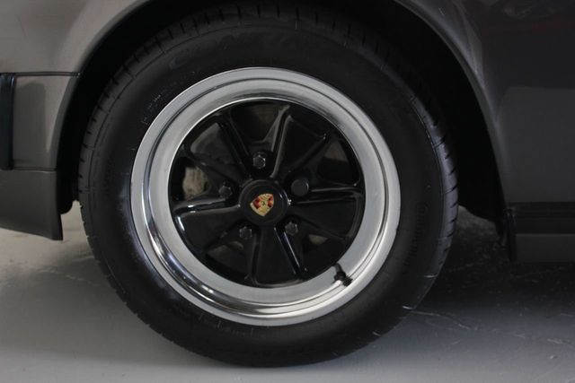 1989 Porsche 911 Carrera 2dr Targa - 19045924 - 15