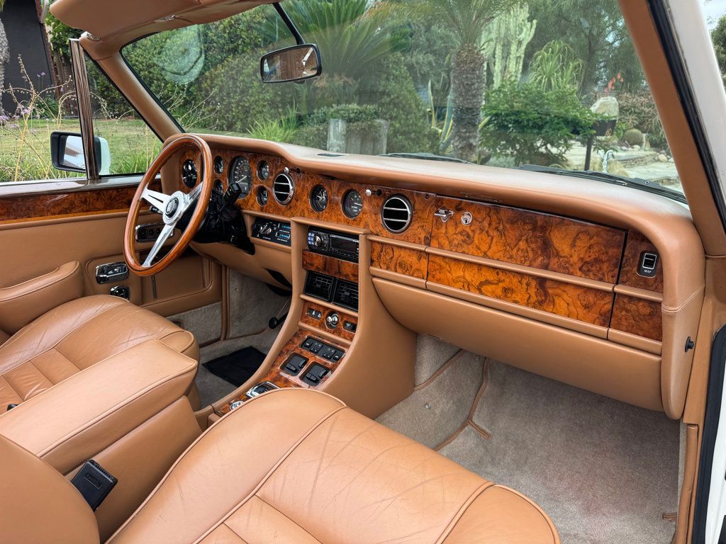 1989 Rolls-Royce Corniche II  - 22466103 - 21