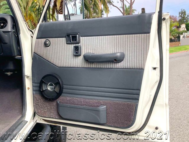 1989 Toyota Land Cruiser 4dr Wagon - 21039258 - 17