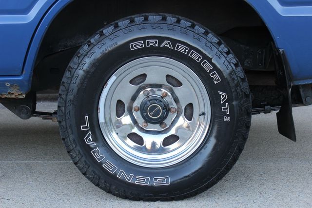 1989 Toyota Land Cruiser 4dr Wagon - 23098499 - 30