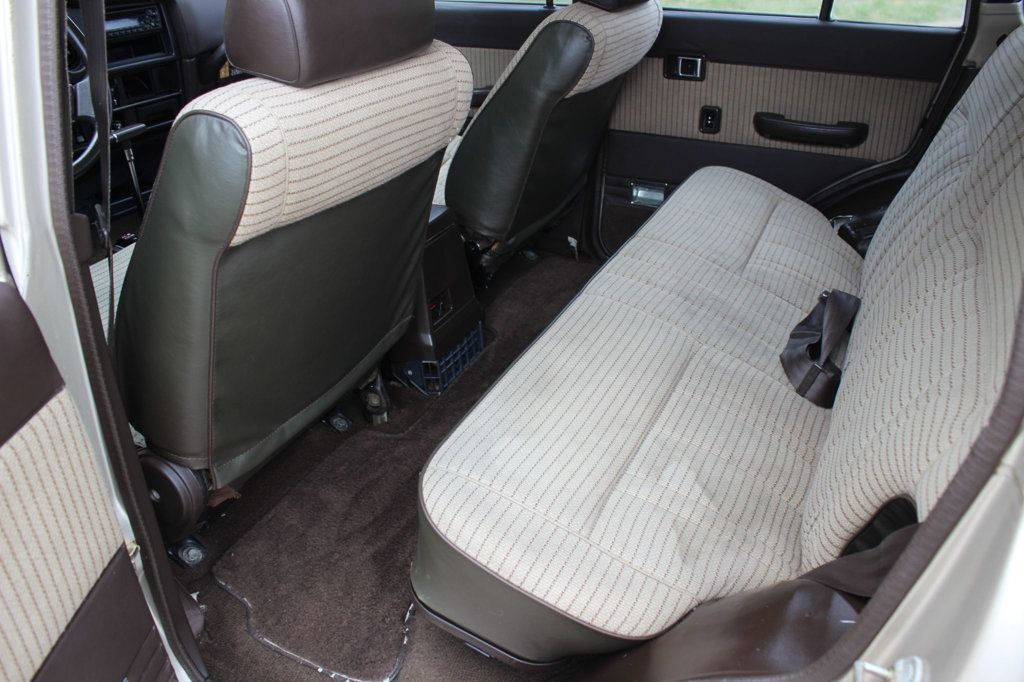 1989 Toyota Land Cruiser VERY LOW MILES 4x4 Collectible FJ62 RARE 615-300-6004 - 23005717 - 12