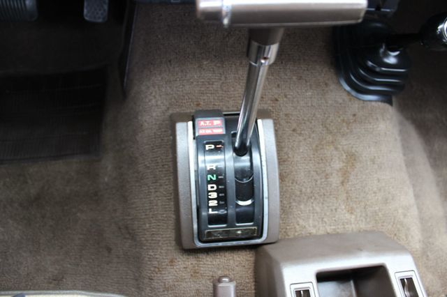 1989 Toyota Land Cruiser VERY LOW MILES 4x4 Collectible FJ62 RARE 615-300-6004 - 23005717 - 29