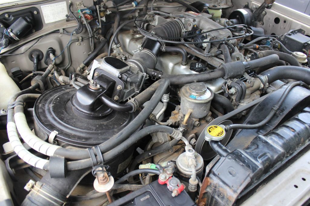 1989 Toyota Land Cruiser VERY LOW MILES 4x4 Collectible FJ62 RARE 615-300-6004 - 23005717 - 35