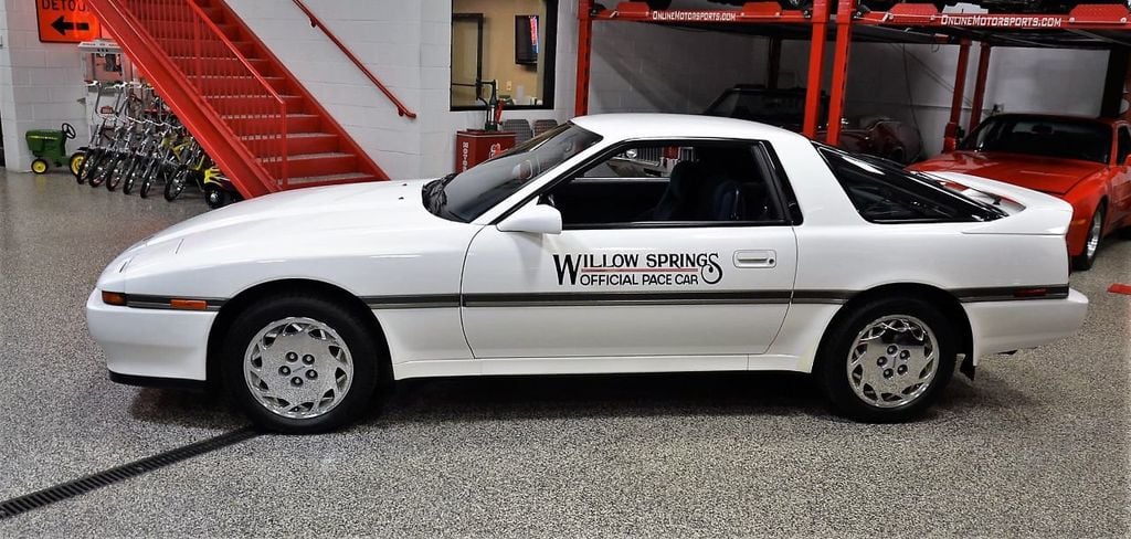 1989 Toyota Supra Official Willow Springs International Raceway Pace Car - 19960040 - 28