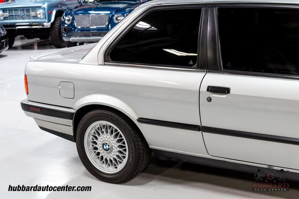 1990 BMW 3 Series 325iS - 22668432 - 23