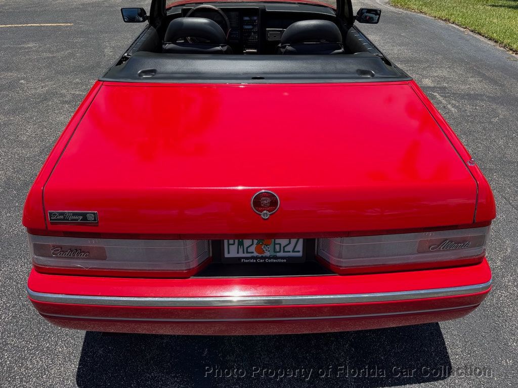 1990 Cadillac Allante' 2dr Coupe Convertible - 23037837 - 24