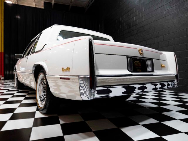 1990 Cadillac DeVille 2dr Coupe - 22832212 - 23