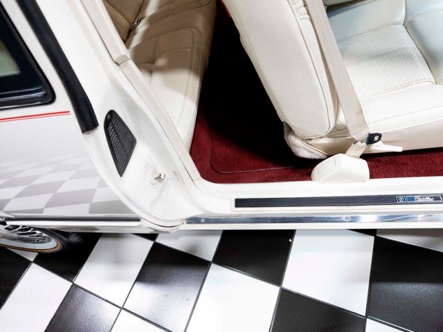 1990 Cadillac DeVille 2dr Coupe - 22832212 - 34