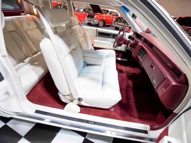 1990 Cadillac DeVille 2dr Coupe - 22832212 - 35