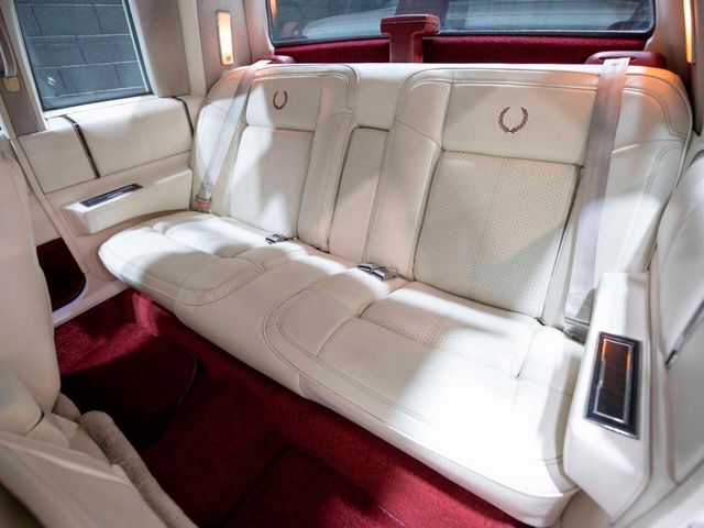 1990 Cadillac DeVille 2dr Coupe - 22832212 - 37