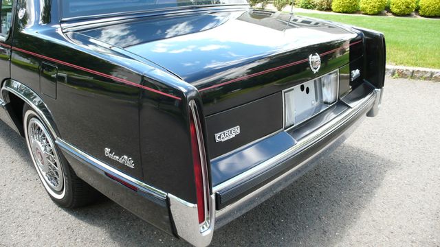 1990 Cadillac DeVille 4dr Sedan - 16493072 - 18