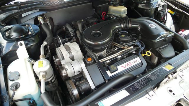 1990 Cadillac DeVille 4dr Sedan - 16493072 - 32