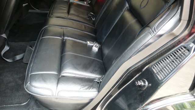 1990 Cadillac DeVille 4dr Sedan - 16493072 - 42