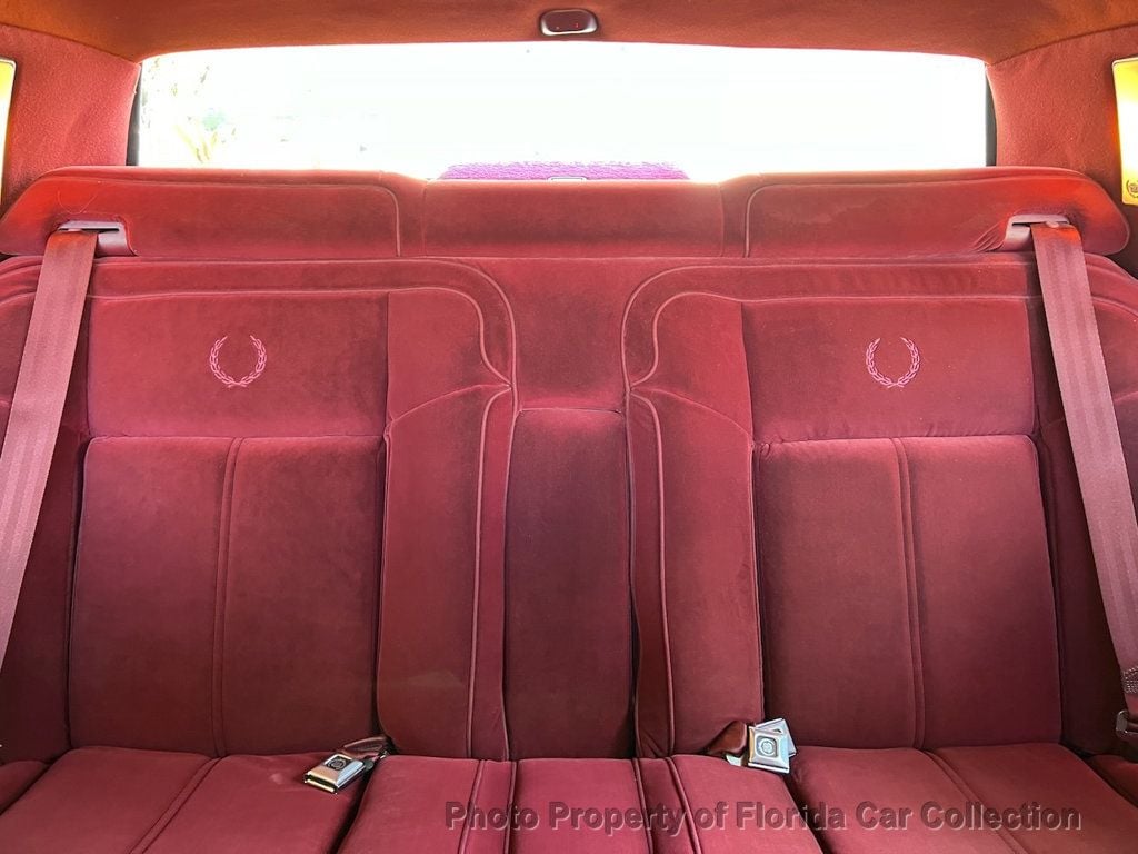 1990 Cadillac DeVille Sedan Gold Edition Landau - 22702789 - 11