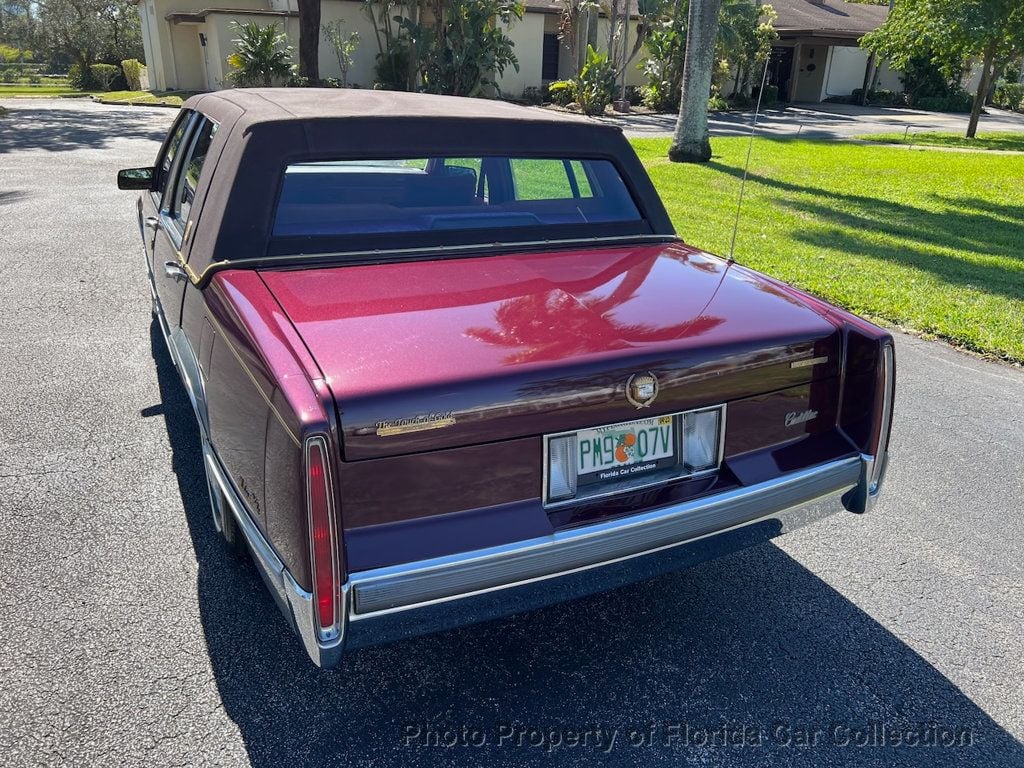 1990 Cadillac DeVille Sedan Gold Edition Landau - 22702789 - 16